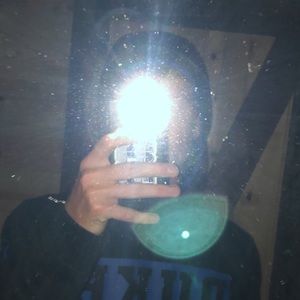 Meet your Posher, Elijah